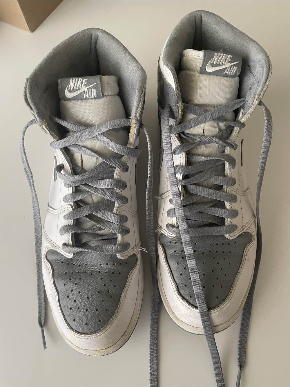 Nike Mid-Top Men's Sneakers in Gray and White